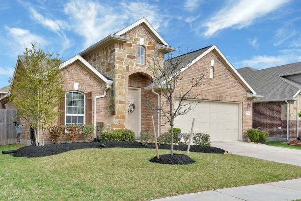 https://LeighBates.NewConstructionHomesForYou.com